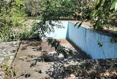 Casă individuală cu 4 camere cu Canalizare în Central - 4
