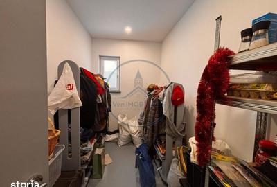 Casă cu 4 camere cu Teren 1800 Mp în Șieu