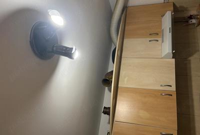 Apartament cu 3 camere decomandat în Tomești - 2