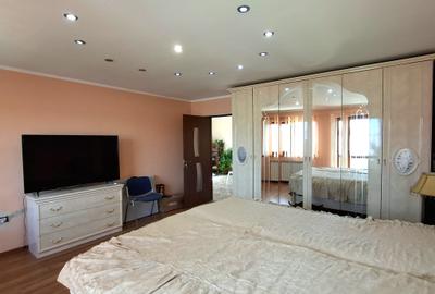 Casă cu 7 camere cu Garaj în Câmpineanca - 10