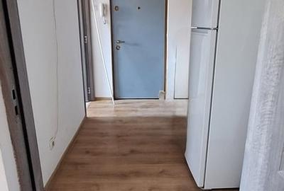 Garsonieră decomandată în Brâncoveanu