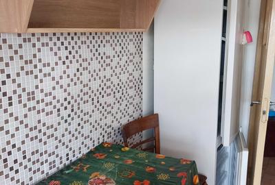 Apartament cu 2 camere semidecomandat în Confecții - 2