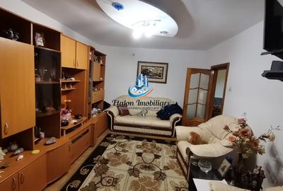 Apartament cu 2 camere decomandat în Precista