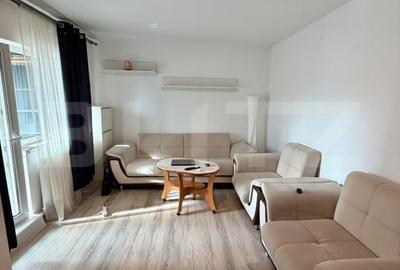 Apartament cu 3 camere decomandat, mobilat în Între Lacuri