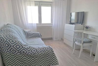 Apartament cu 3 camere decomandat în Ultracentral