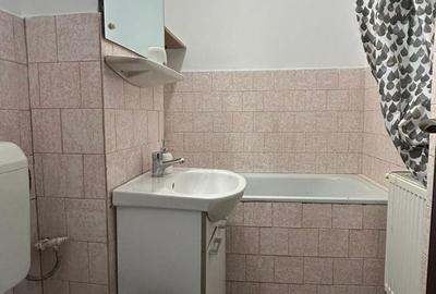 Garsonieră decomandată în Astra