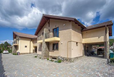 Casă individuală cu 4 camere cu Canalizare în Noua