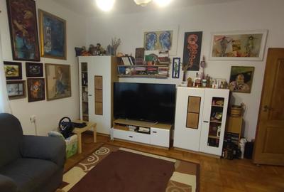 Apartament cu 3 camere decomandat, mobilat în Dâmbul Rotund - 2
