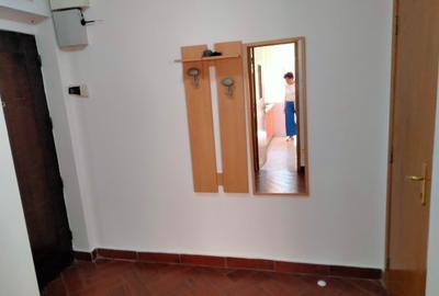 Apartament cu 3 camere semidecomandat în Iancului - 13