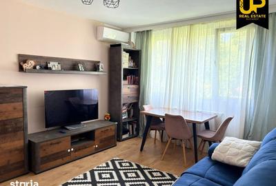 Apartament cu 3 camere semidecomandat în Militari