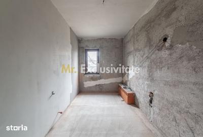 Casă cu 7 camere cu Teren 800 Mp în Mărăcineni