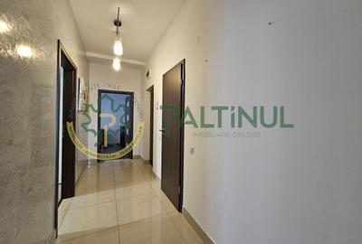 Apartament cu 3 camere decomandat în Piața Cluj - 12