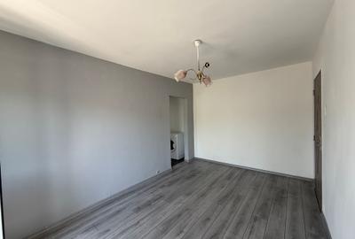 Apartament cu 2 camere semidecomandat în Bejan
