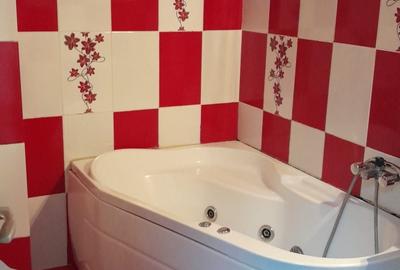 Apartament cu 3 camere în Năvodari - 3