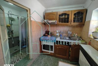 Casă cu 5 camere cu Teren 3502 Mp în Central - 1