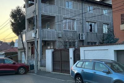Casă cu 4 camere cu Teren 186 Mp în Fundeni