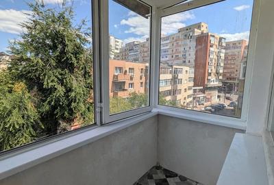 Apartament cu 4 camere decomandat în Gară