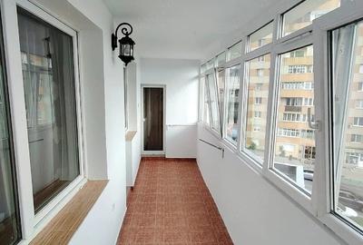 Apartament cu 4 camere decomandat în Ampoi 2