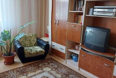 Apartament cu 2 camere decomandat în Pângărăcior - 8