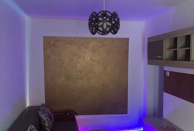 Apartament cu 3 camere semidecomandat în Central - 2