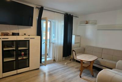 Apartament cu 3 camere în Mărăști