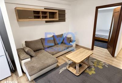 Apartament cu 3 camere în Podu Roș