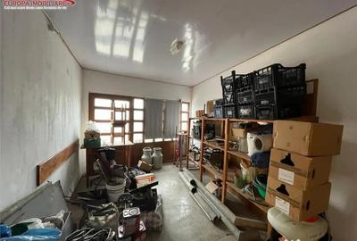 Casă cu 2 camere cu Teren 101 Mp în Central