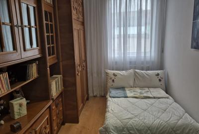 Apartament cu 2 camere decomandat în Exterior Vest