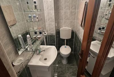 Apartament cu 3 camere nedecomandat în Central