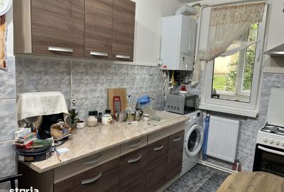 Apartament cu 2 camere decomandat în Dărmănești