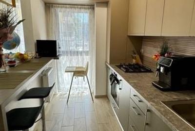 Apartament cu 3 camere în Militari