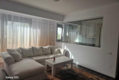 Apartament cu 2 camere semidecomandat în Palazu Mare