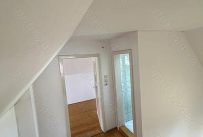 Casă cu 4 camere cu Teren 1219 Mp în Remetea Mare - 7