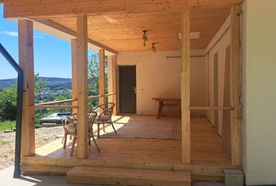 Casă cu 4 camere decomandat în Central - 5