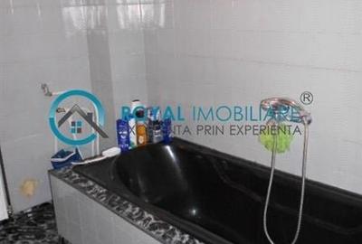Casă individuală cu 9 camere cu Canalizare în Poștei - Bucov - 14