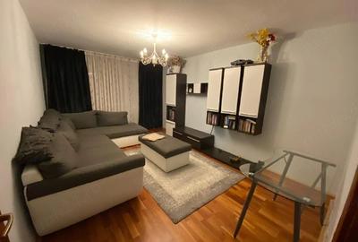 Apartament cu 2 camere decomandat în Între Lacuri