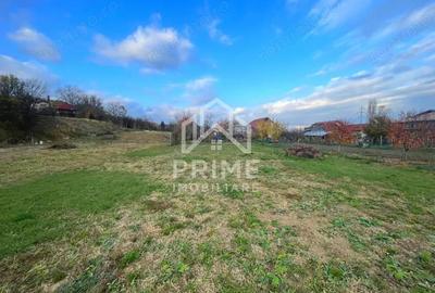 Teren de 2200 mp, în Pâclișa - 1