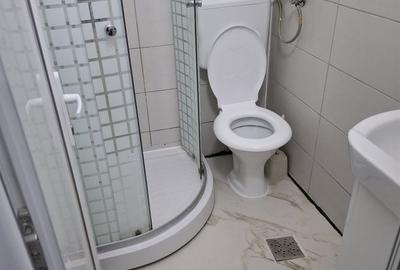 Garsonieră în Vest