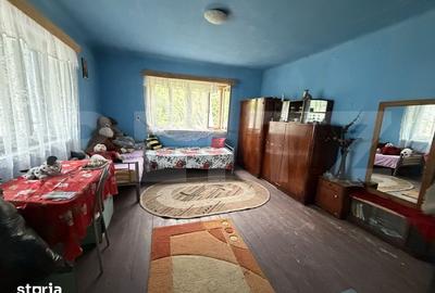 Casă cu 3 camere cu Teren 1000 Mp în Pericei