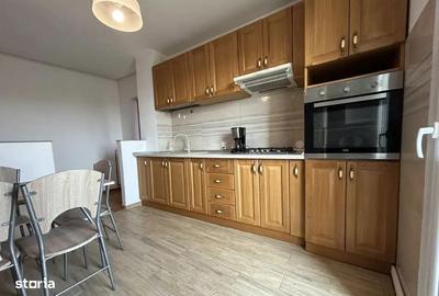 Apartament cu 3 camere semidecomandat, mobilat în Berceni - 6