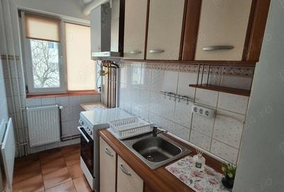 Apartament cu 2 camere semidecomandat în Girocului - 2