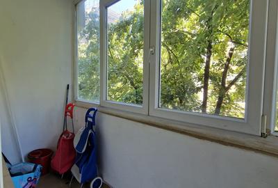 Apartament cu 3 camere decomandat în Colentina - 12