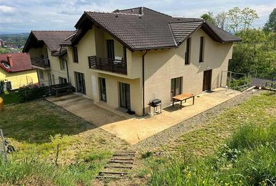 Casă cu 4 camere cu Teren 1200 Mp în Exterior Vest