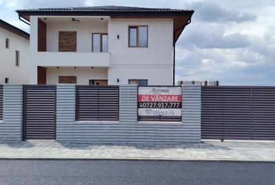 Casă cu 4 camere în Dobroești - 1