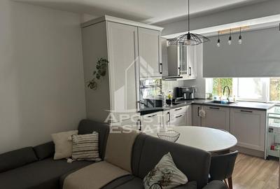 Apartament cu 4 camere decomandat, mobilat în Central - 1