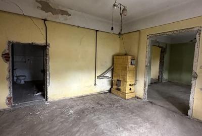 Casă cu 2 camere nedecomandat cu Teren 759 Mp în Bercu Roșu - 3