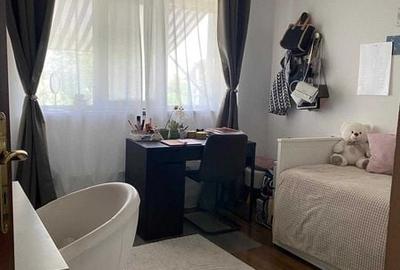 Apartament cu 3 camere în Central - 5