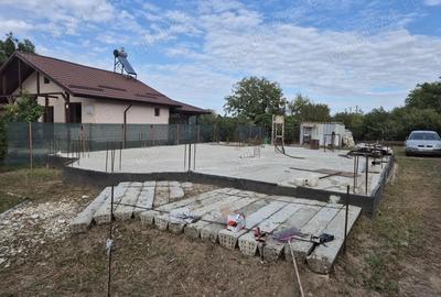 Teren de 845 mp, în Cetatea - 9