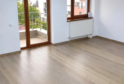 Spațiu comercial, de 55 mp, în Central