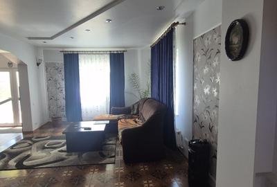 Casă individuală cu 4 camere cu Canalizare în Valu lui Traian - 3